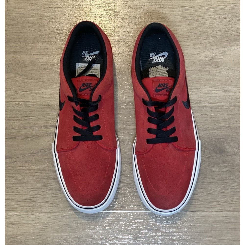 Nike SB Satire Skateboarding Sneakers Shoes Red Suede Men's 9.5